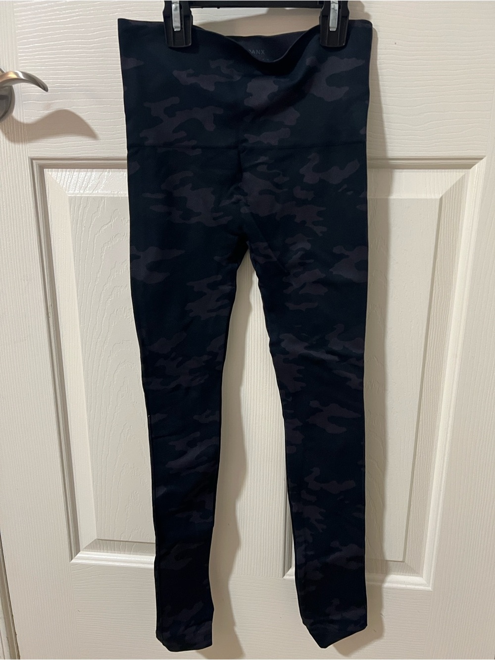 SPANX Black & Charcoal Camo Leggings